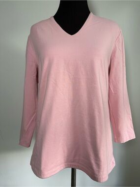 Norm Thompson Pink V Neck Top Medium 3/4 Sleeve Stretch Casual